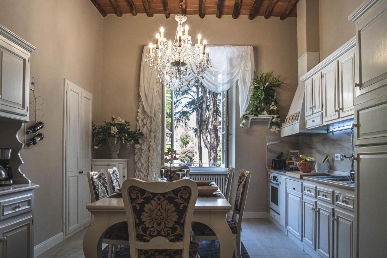 Belvedere Luxury Apartment, View On The Lucca Walls Екстер'єр фото