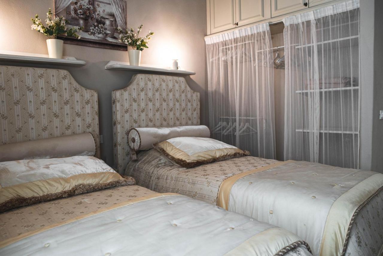 Belvedere Luxury Apartment, View On The Lucca Walls Екстер'єр фото